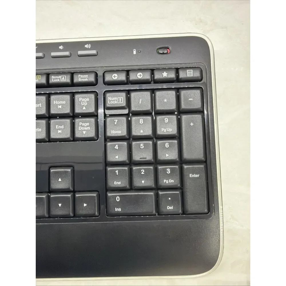 Logitech K520 Wireless Keyboard (Keyboard Only / Unifying Receiver NOT Included) - Picture 4 of 9